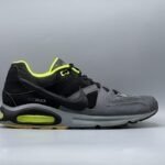 NIKE AIRMAX