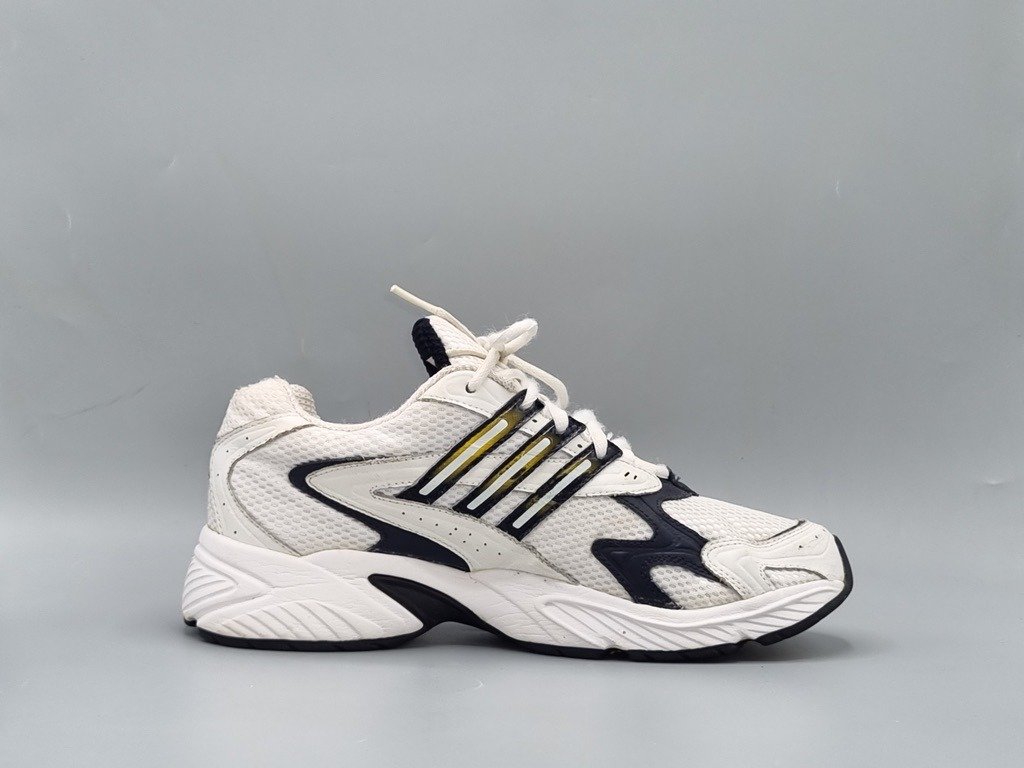 ADIDAS_100001 Adidas - Image 1
