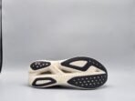 Hoka - Image 2