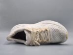 Hoka - Image 4