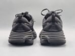 Hoka - Image 2