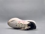 New Balance - Image 5